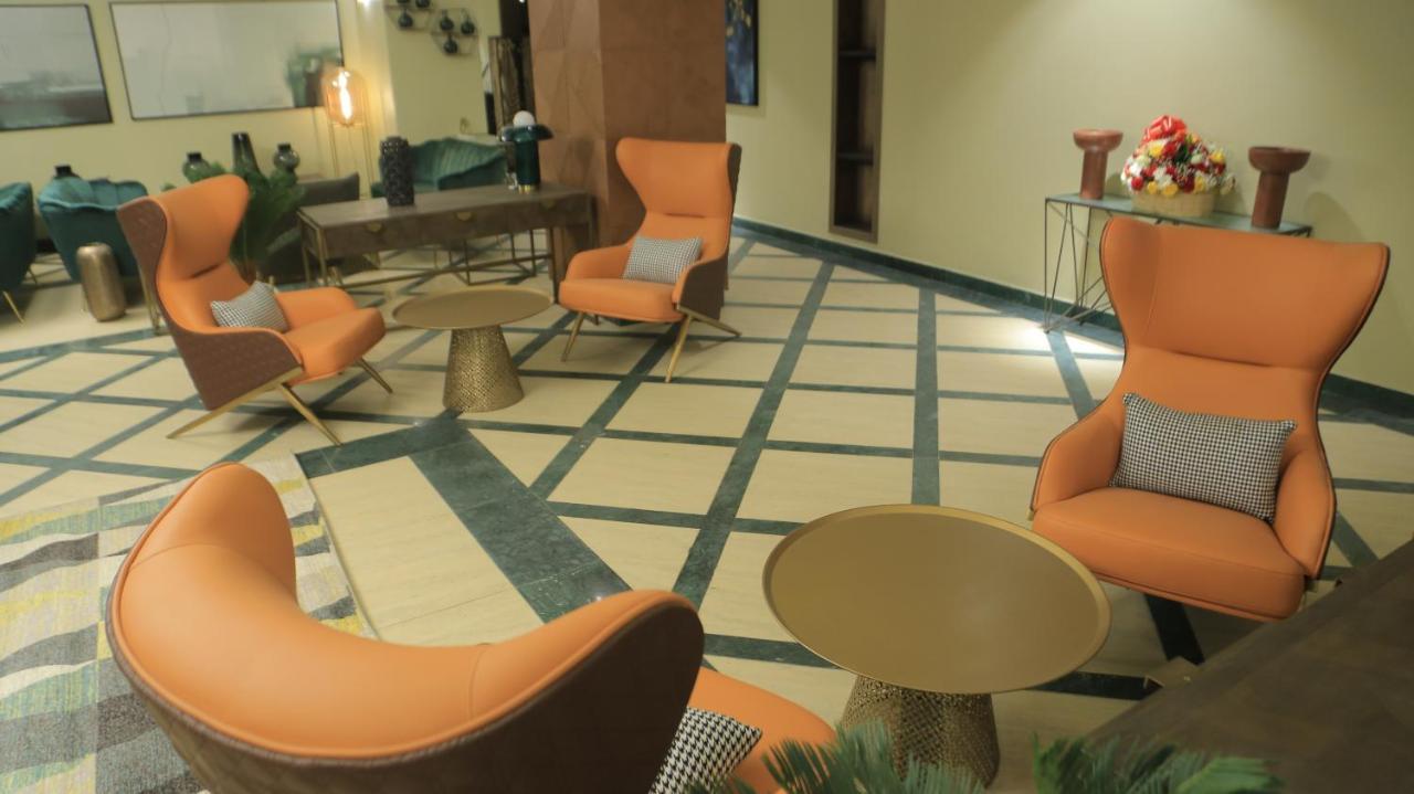 Zara Garden Hotel And Apartments カンパラ エクステリア 写真