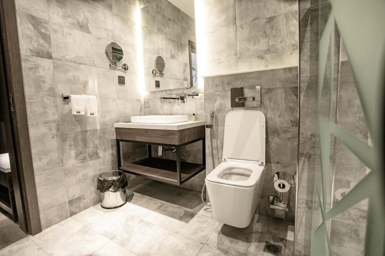 Zara Garden Hotel And Apartments カンパラ エクステリア 写真